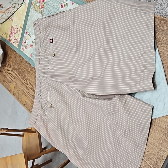 MENS Wilson ultra beige striped pocket Bermuda length shirts size 38 - Picture 6 of 6